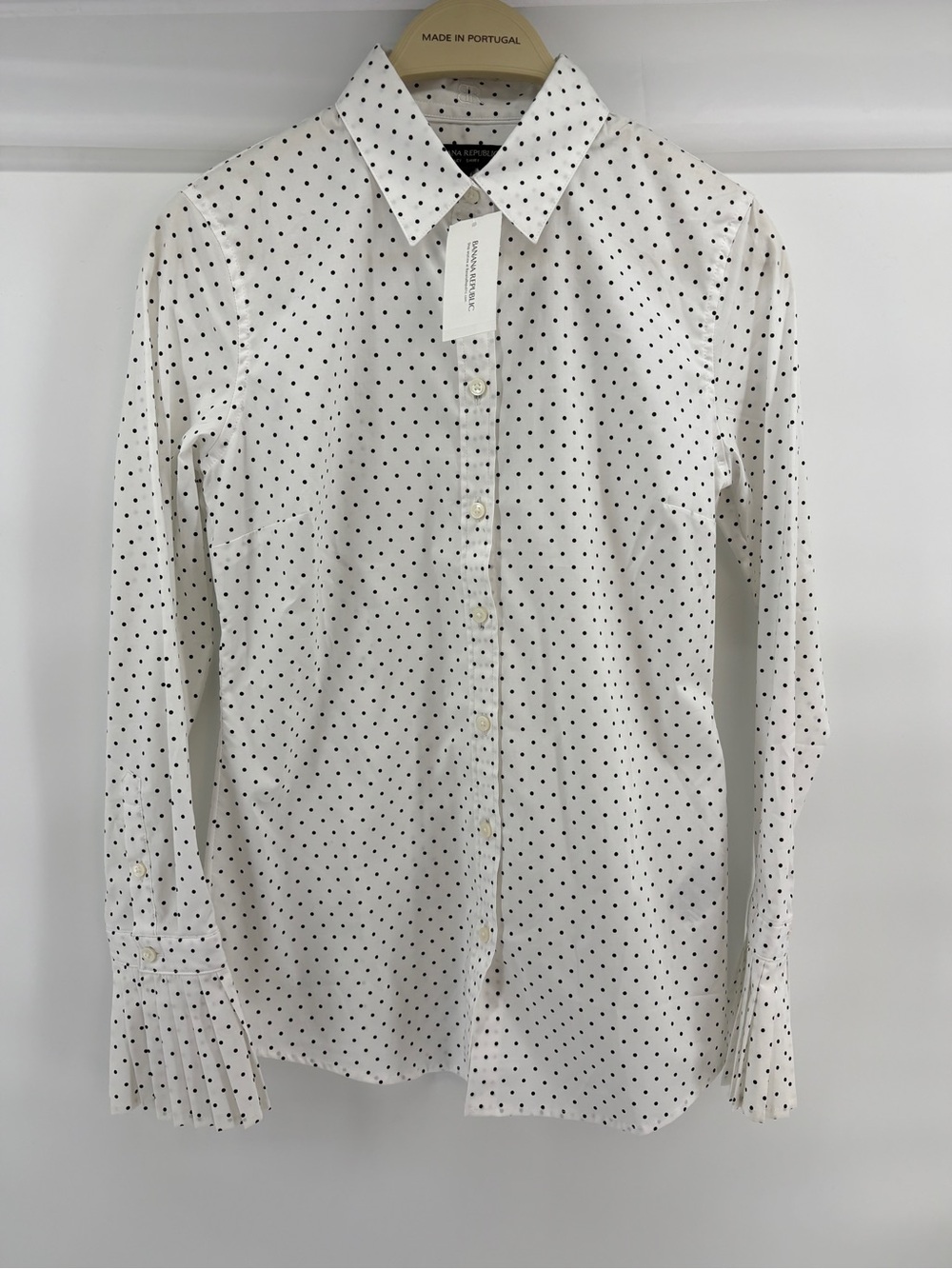Banana Republic Womans Sz 0 Top White Black Polka Dot Button Down Long Sleeve